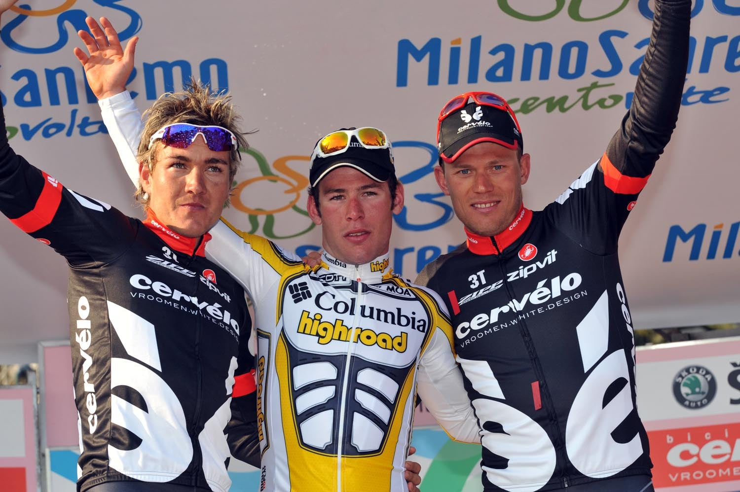 Heinrich Haussler, Mark Cavendish and Thor Hushovd stand on the podium of Milan-San Remo 2009 edition.